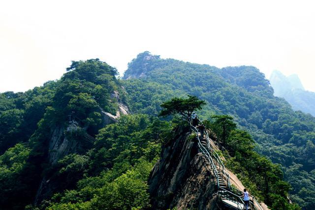 辽宁被忽略的一座山，山势陡峭怪石遍布，誉为中国历险第一名山